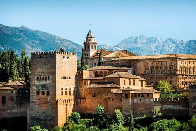 Day 08: Guided Tour of Granada, Alhambra Palace and Generalife Gardens, Onto Valencia