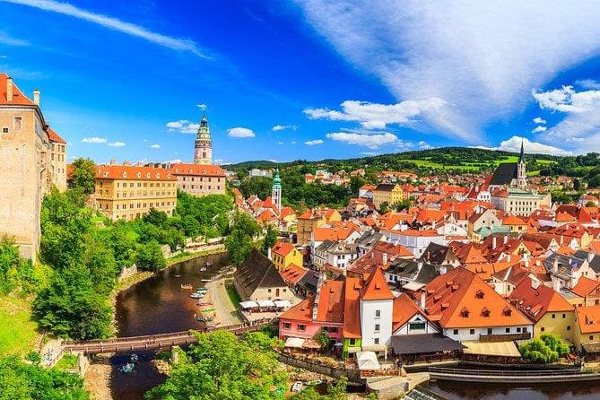 Day 02: Cesky Krumlov Tour with Castle Entrance and Prague Guided Tour